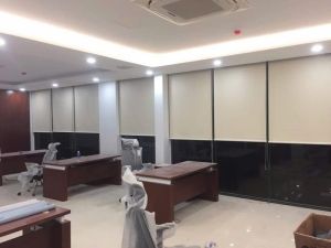 Rèm cuốn văn phòng